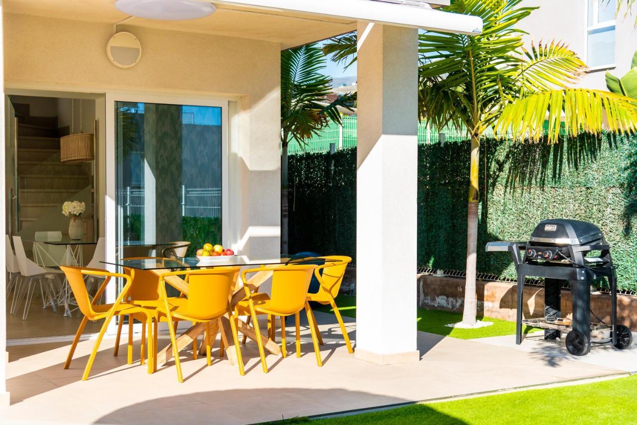 Villa Oasis Buddha Garden By Sunkeyrents Адехе Екстериор снимка